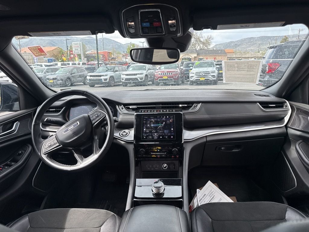 2022 Jeep Grand Cherokee L Altitude