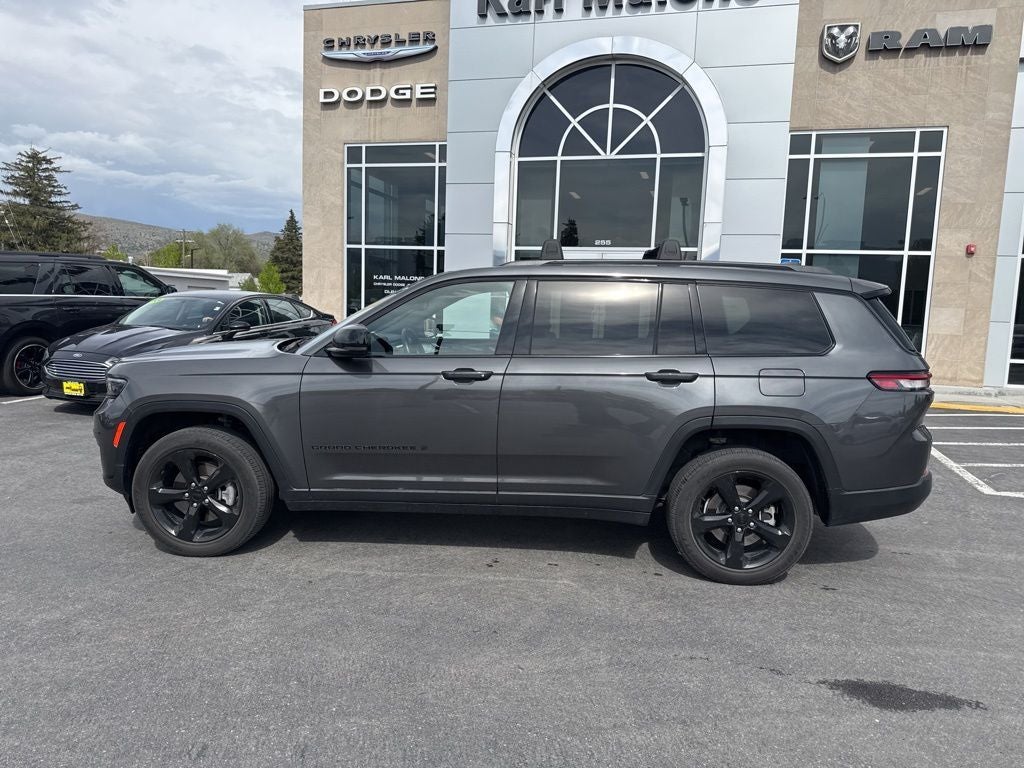 2022 Jeep Grand Cherokee L Altitude