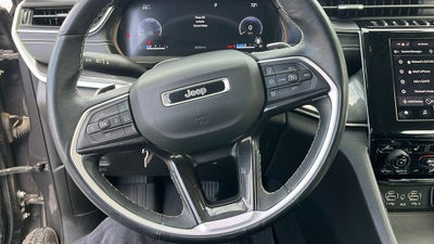 2022 Jeep Grand Cherokee L Laredo