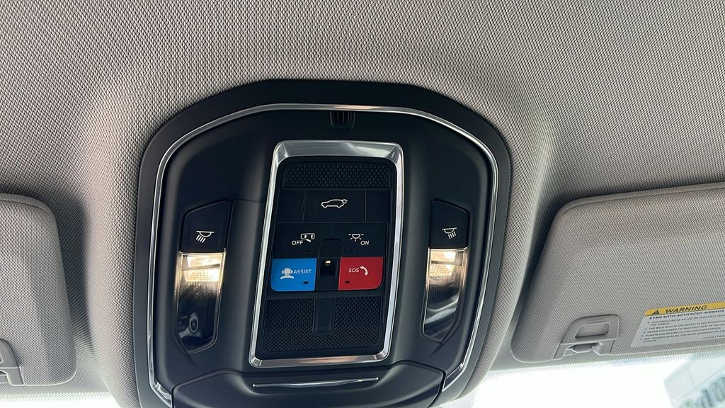2022 Jeep Grand Cherokee L Laredo