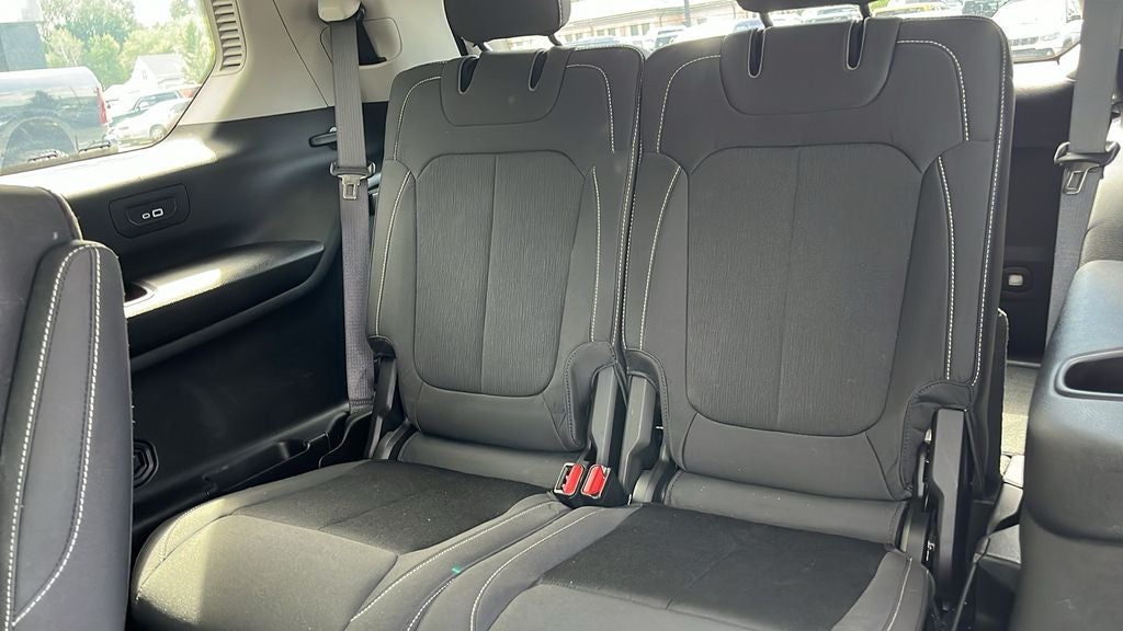 2022 Jeep Grand Cherokee L Laredo