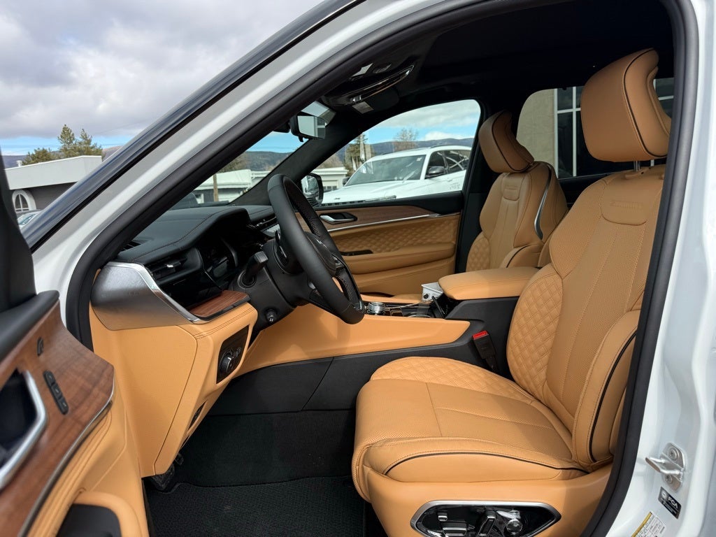 2026 Jeep Grand Cherokee L Summit