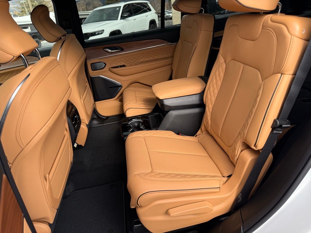 2026 Jeep Grand Cherokee L Summit