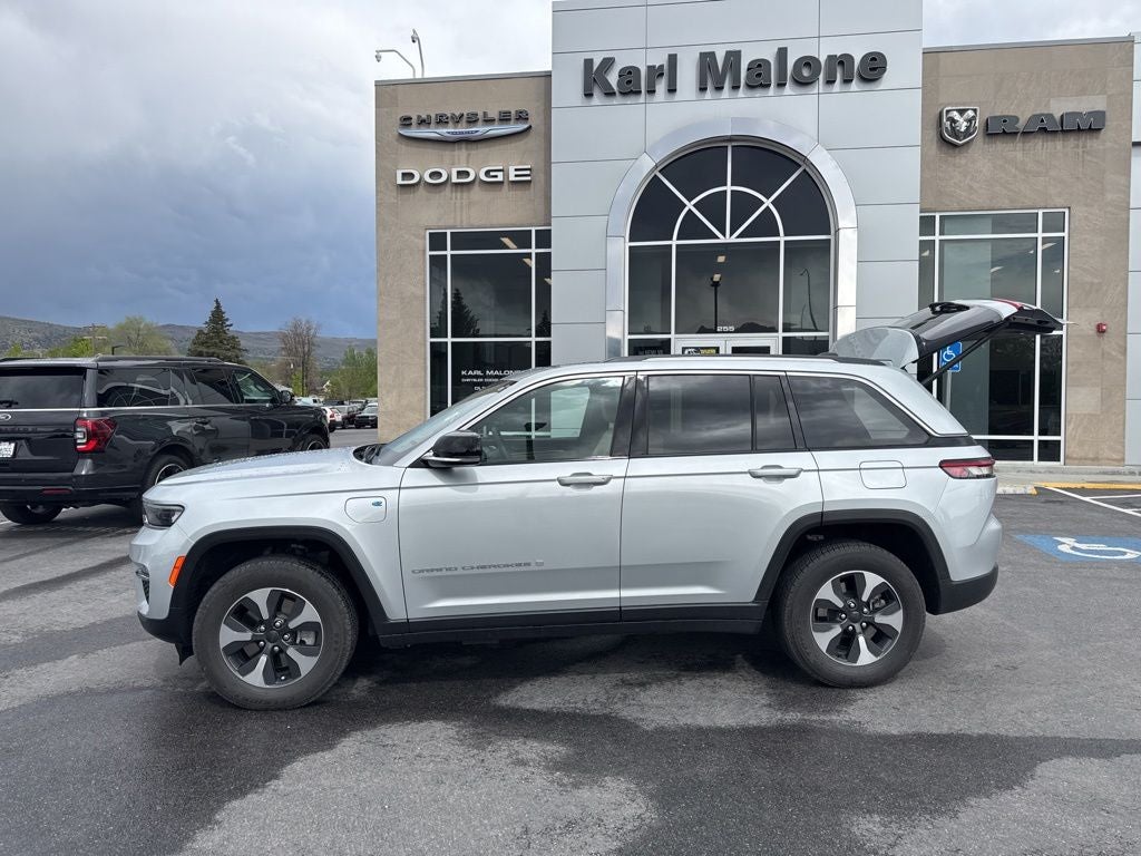 2022 Jeep Grand Cherokee 4xe