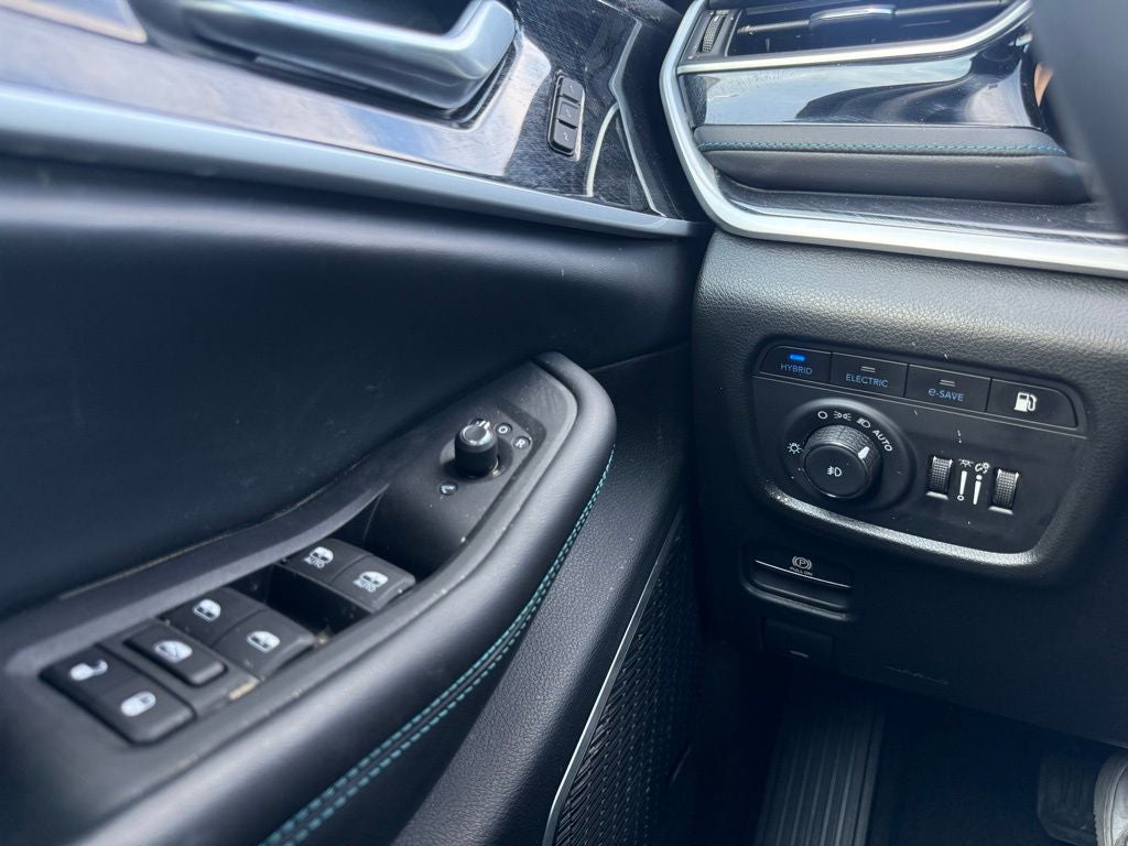 2023 Jeep Grand Cherokee Trailhawk 4xe