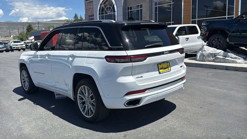 2022 Jeep Grand Cherokee Summit 4xe