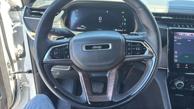 2022 Jeep Grand Cherokee Summit 4xe