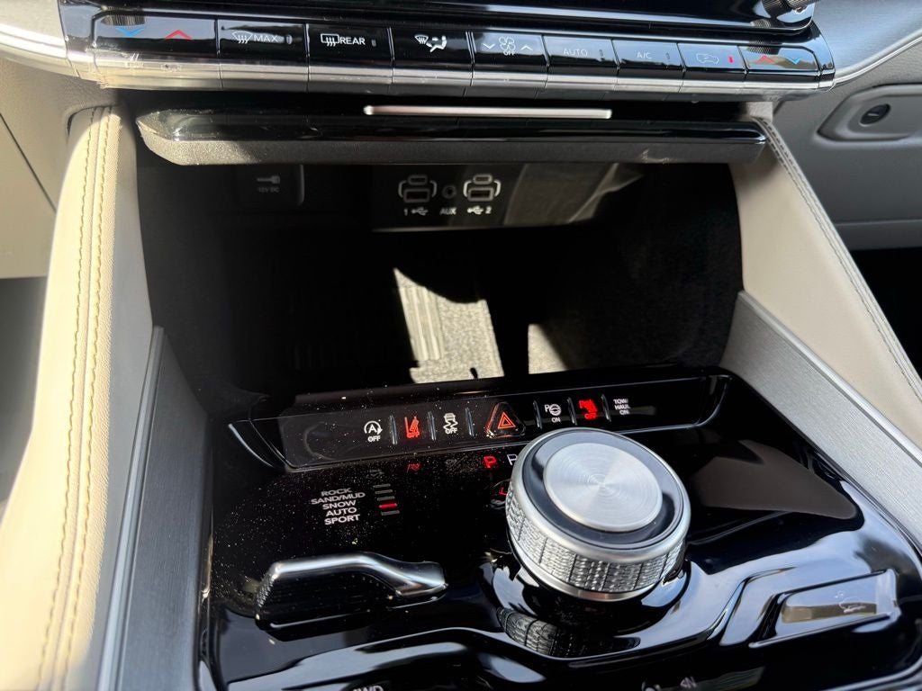 2026 Jeep Grand Wagoneer L Base