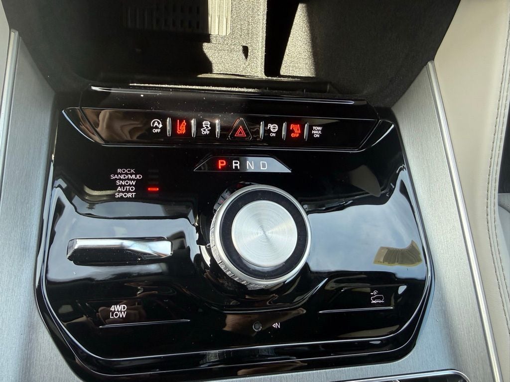 2026 Jeep Grand Wagoneer L Base