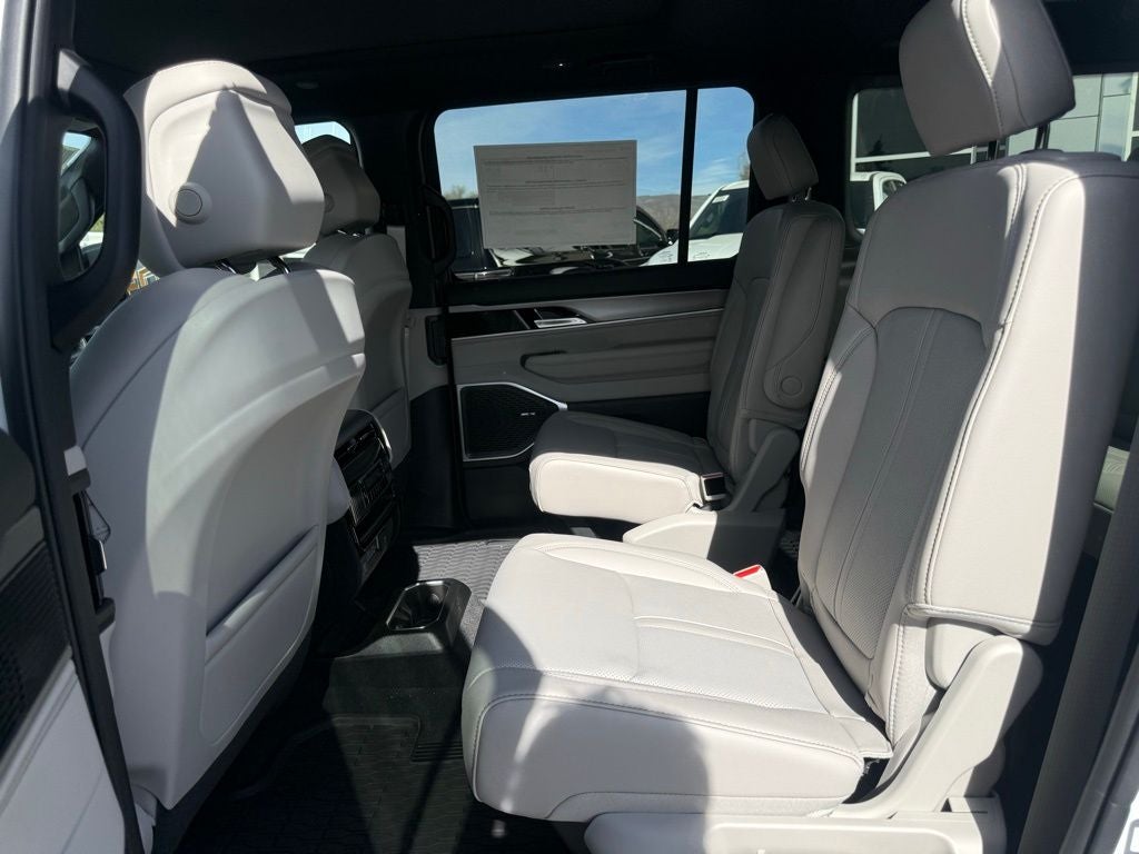 2026 Jeep Grand Wagoneer L Base