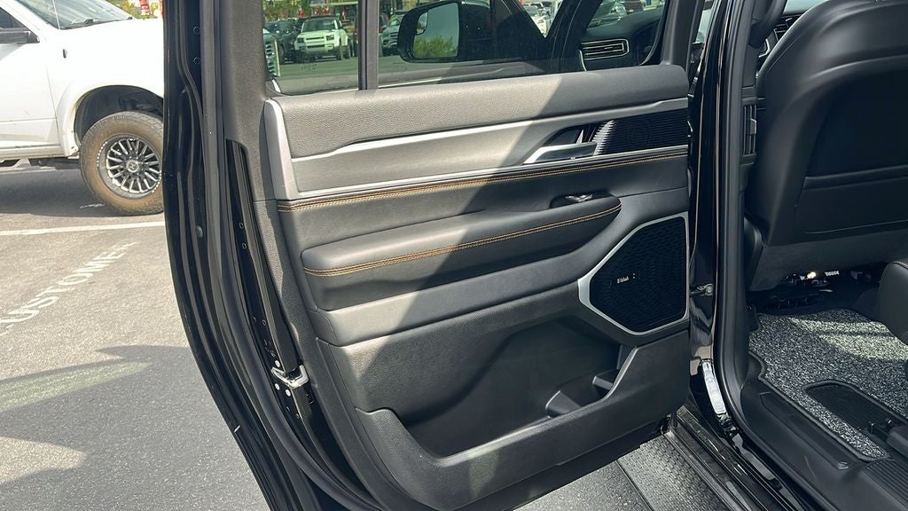 2026 Jeep Grand Wagoneer L Base