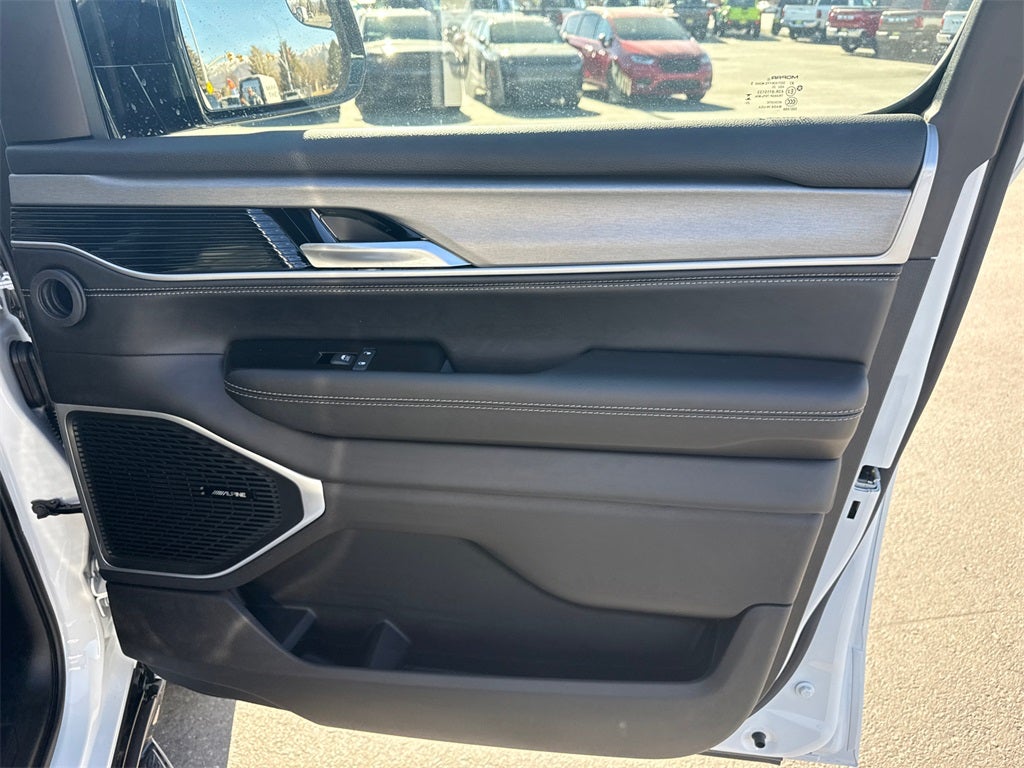 2026 Jeep Grand Wagoneer L Base