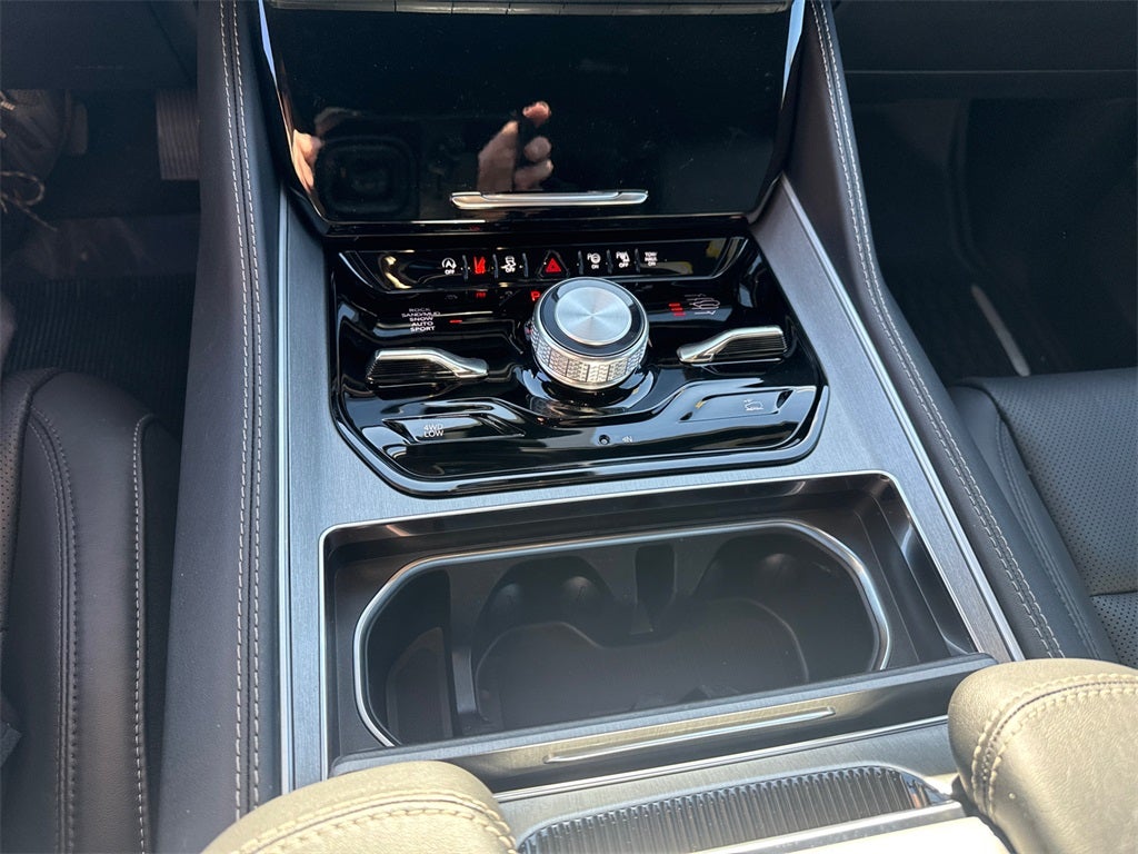 2026 Jeep Grand Wagoneer L Base