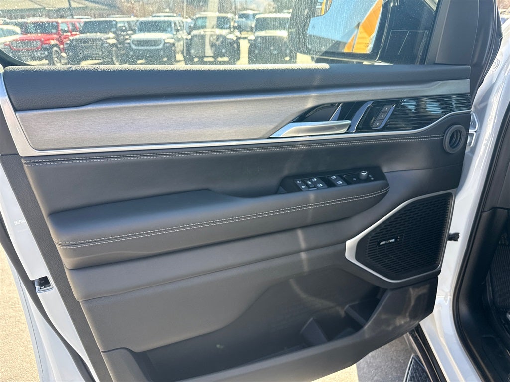 2026 Jeep Grand Wagoneer L Base