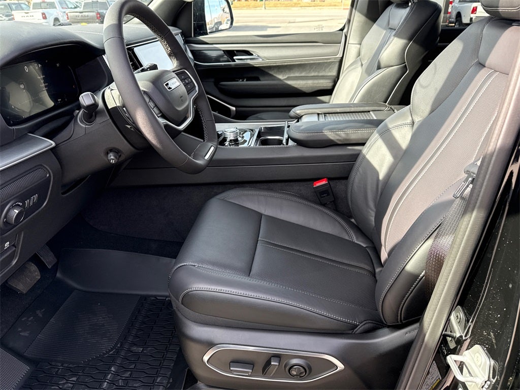 2026 Jeep Grand Wagoneer L Base