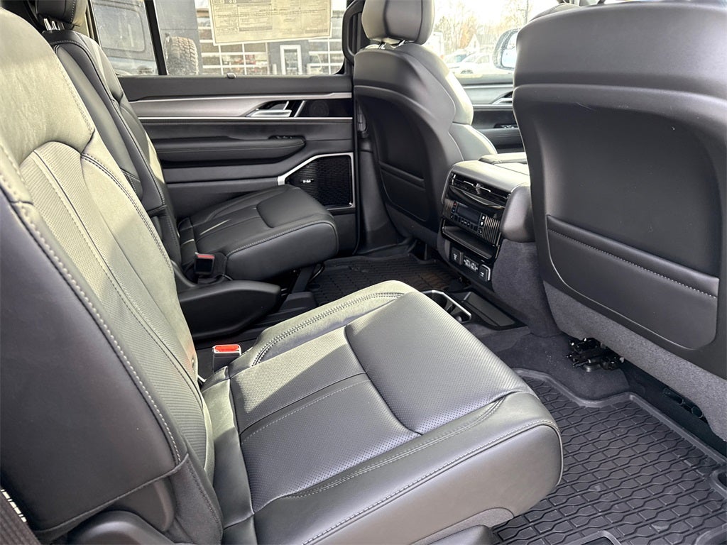 2026 Jeep Grand Wagoneer L Base