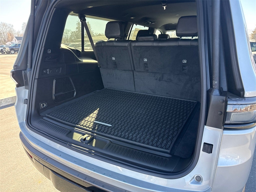 2026 Jeep Grand Wagoneer L Base