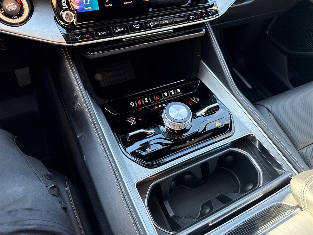 2026 Jeep Grand Wagoneer L Base