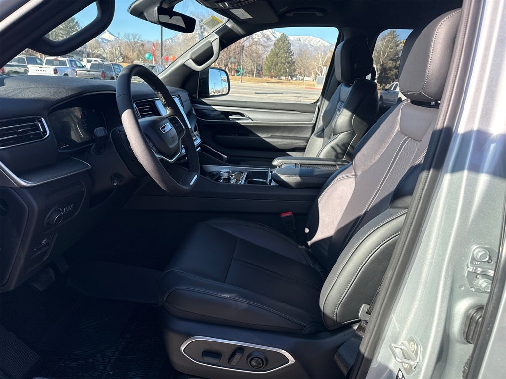 2026 Jeep Grand Wagoneer L Base