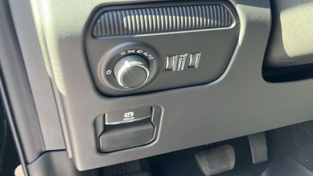 2026 Jeep Grand Wagoneer L Summit Reserve