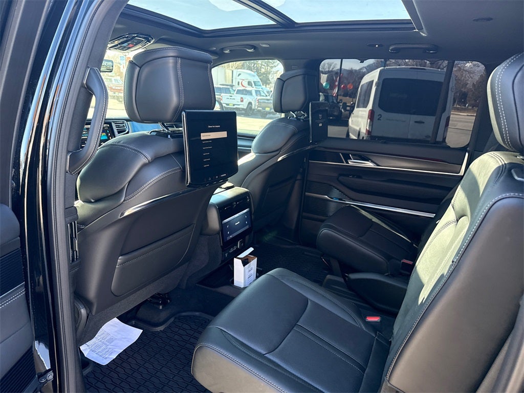 2026 Jeep Grand Wagoneer L Base