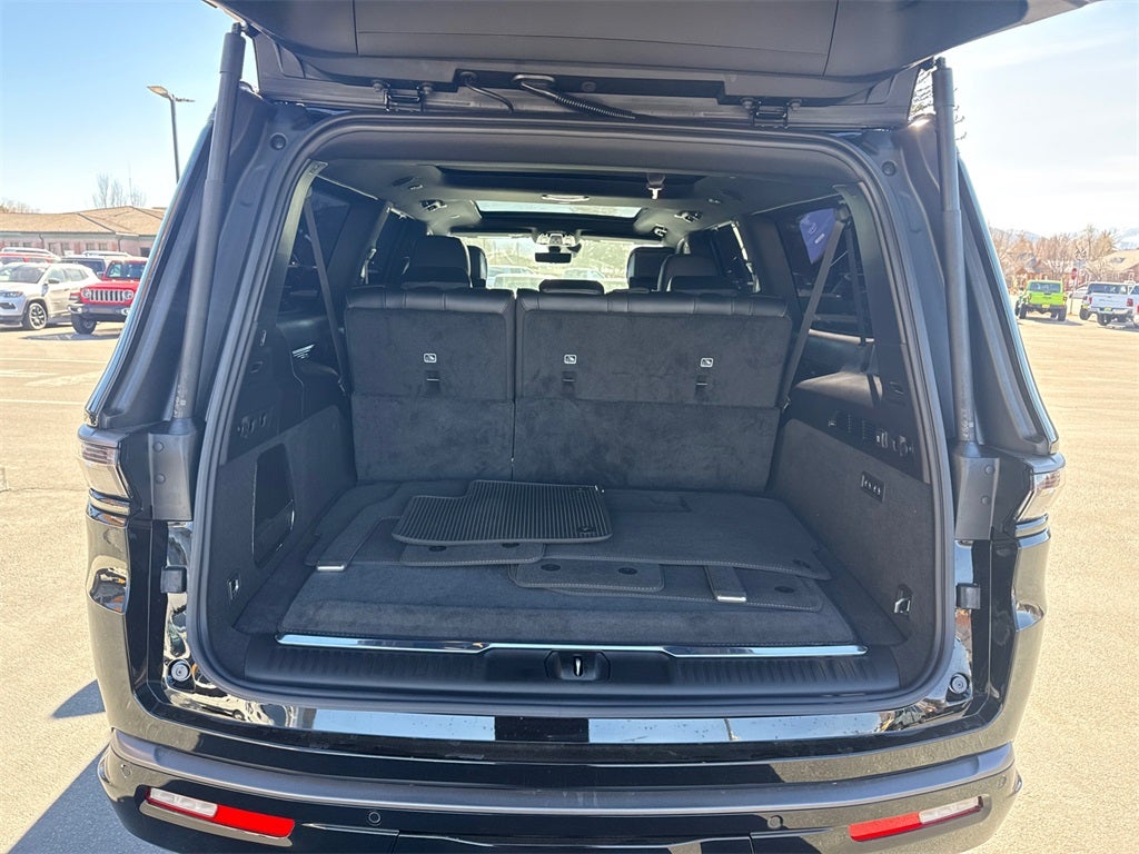 2026 Jeep Grand Wagoneer L Base