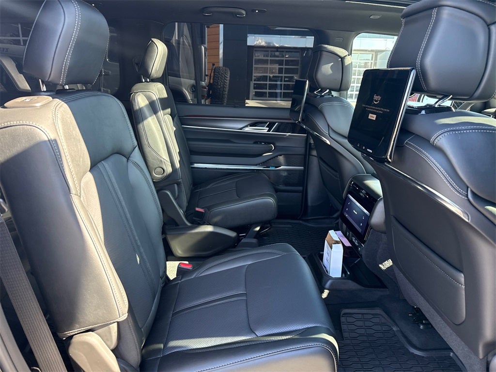 2026 Jeep Grand Wagoneer L Base