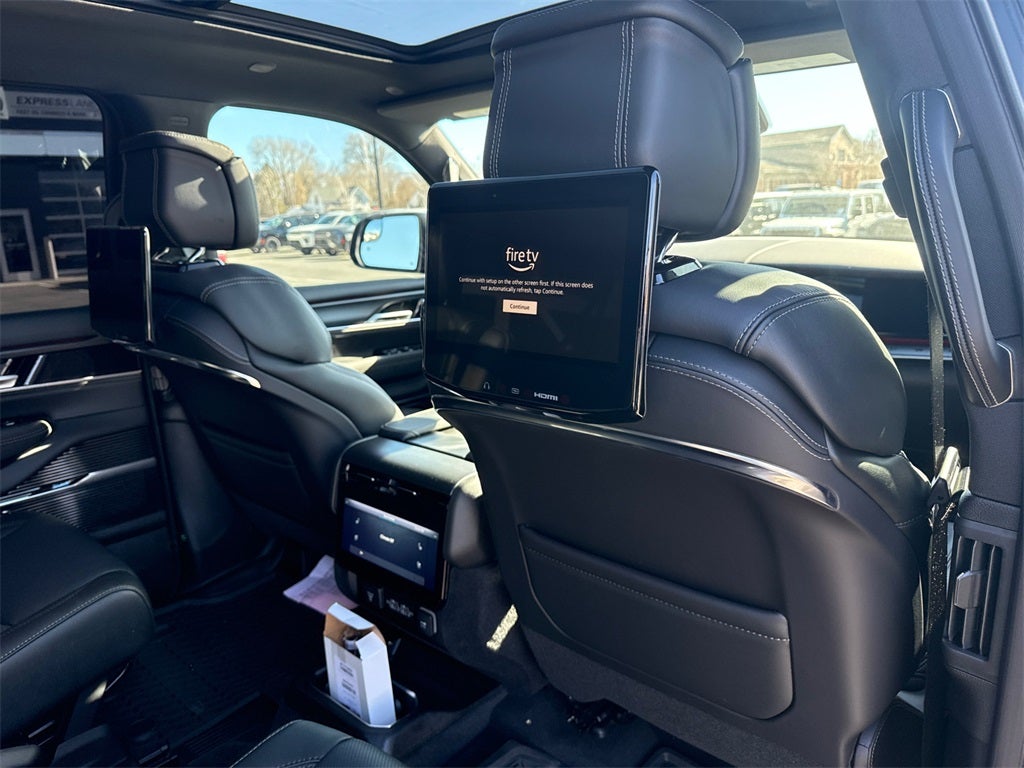 2026 Jeep Grand Wagoneer L Base