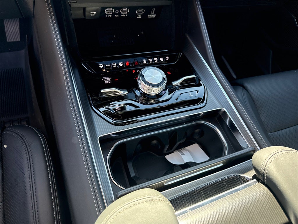 2026 Jeep Grand Wagoneer L Base