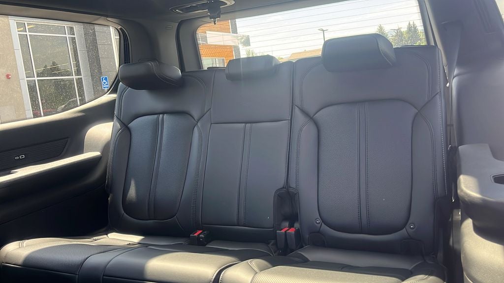 2026 Jeep Grand Wagoneer Upland