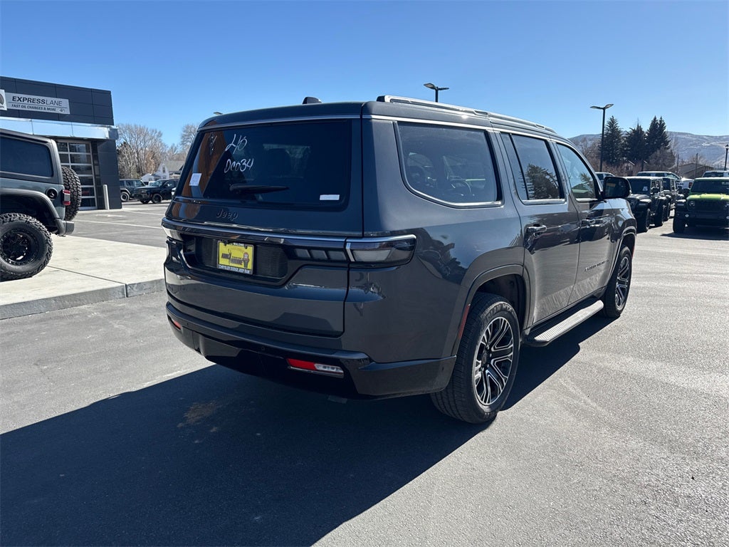 2026 Jeep Grand Wagoneer Base