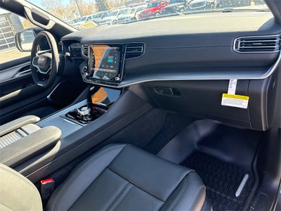 2026 Jeep Grand Wagoneer Base