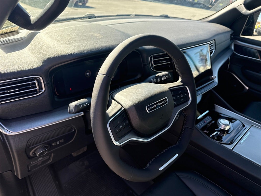 2026 Jeep Grand Wagoneer Base