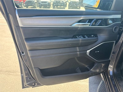 2026 Jeep Grand Wagoneer Base