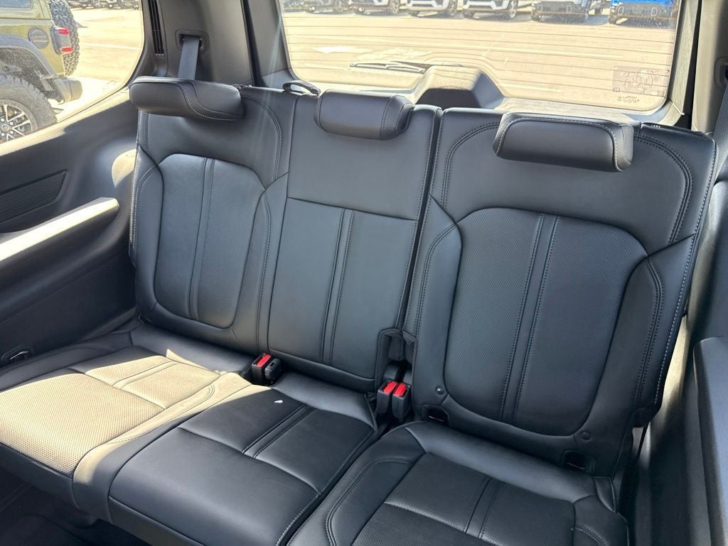 2026 Jeep Grand Wagoneer Upland