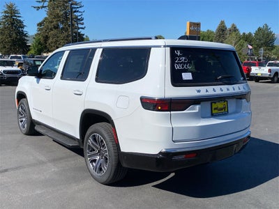 2025 Jeep Wagoneer Base