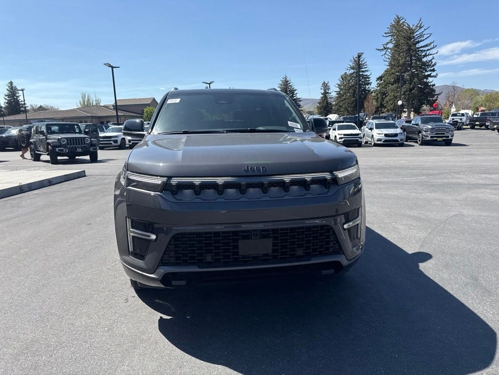 2026 Jeep Grand Wagoneer Upland