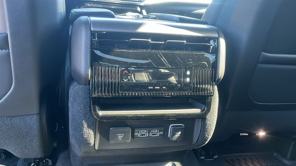 2026 Jeep Grand Wagoneer Upland
