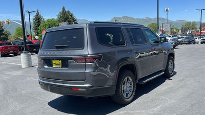 2023 Jeep Wagoneer Base