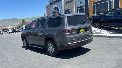 2023 Jeep Wagoneer Base