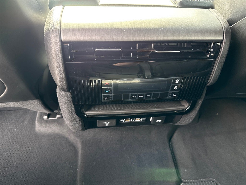 2025 Jeep Wagoneer Series II