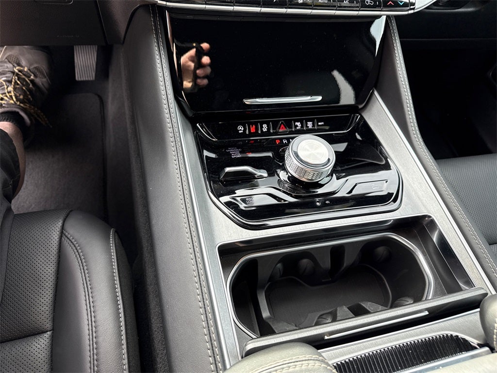 2025 Jeep Wagoneer Series II