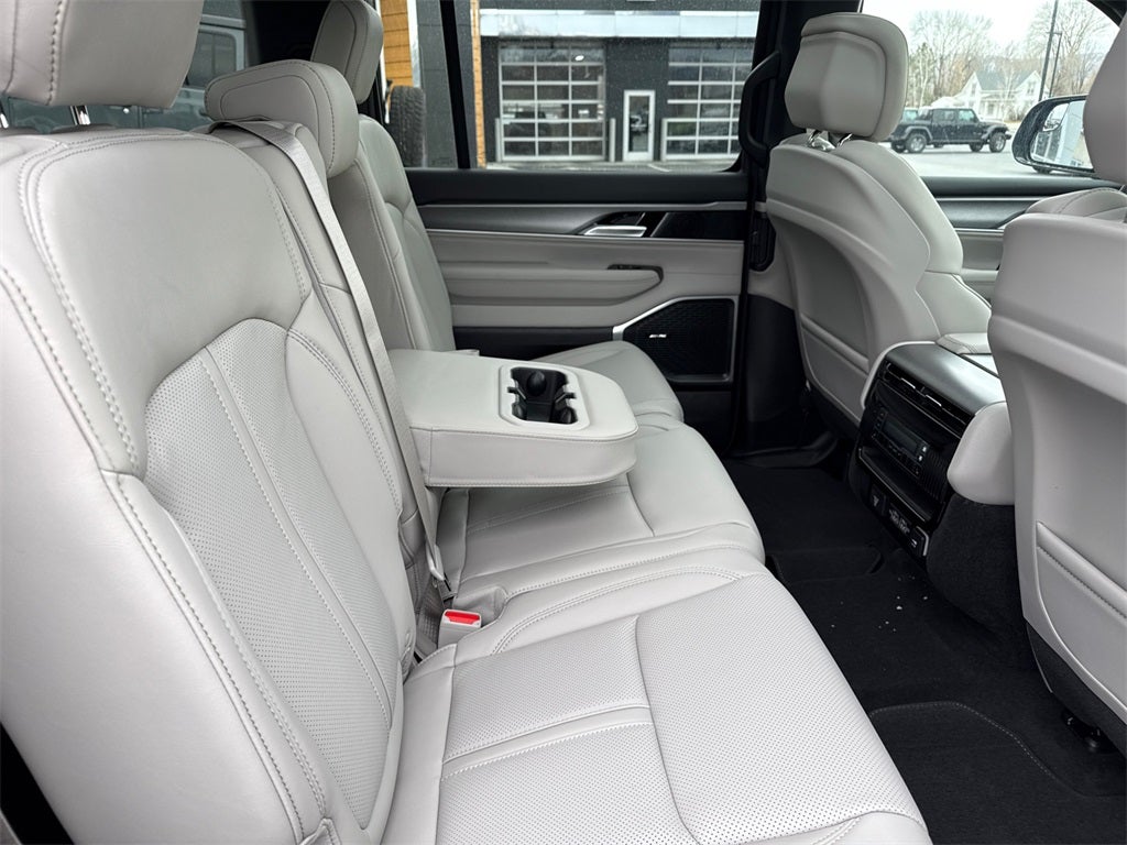 2025 Jeep Wagoneer Series II