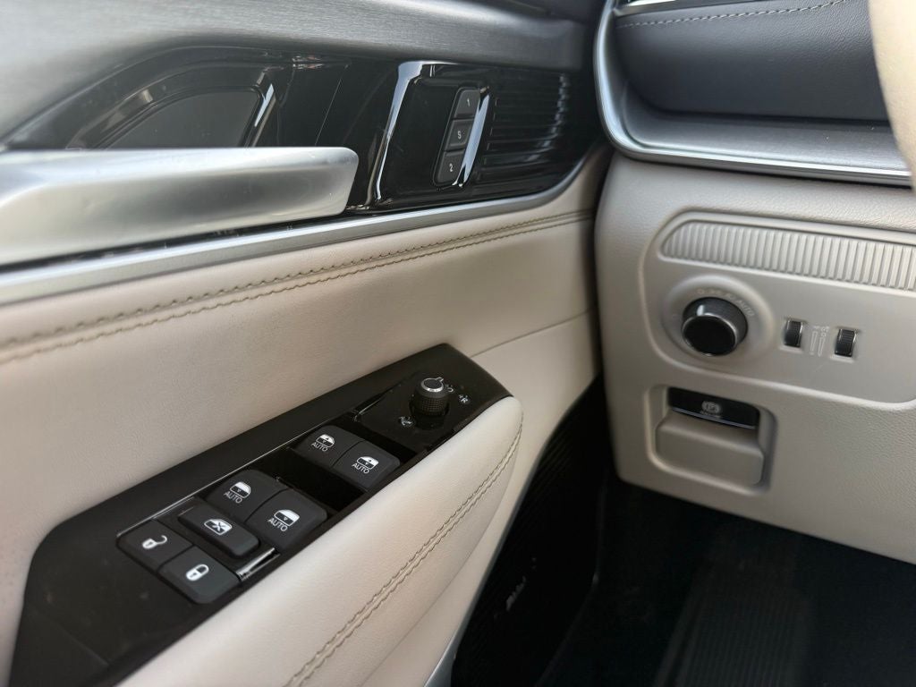 2026 Jeep Grand Wagoneer Limited