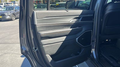 2026 Jeep Grand Wagoneer Limited Reserve