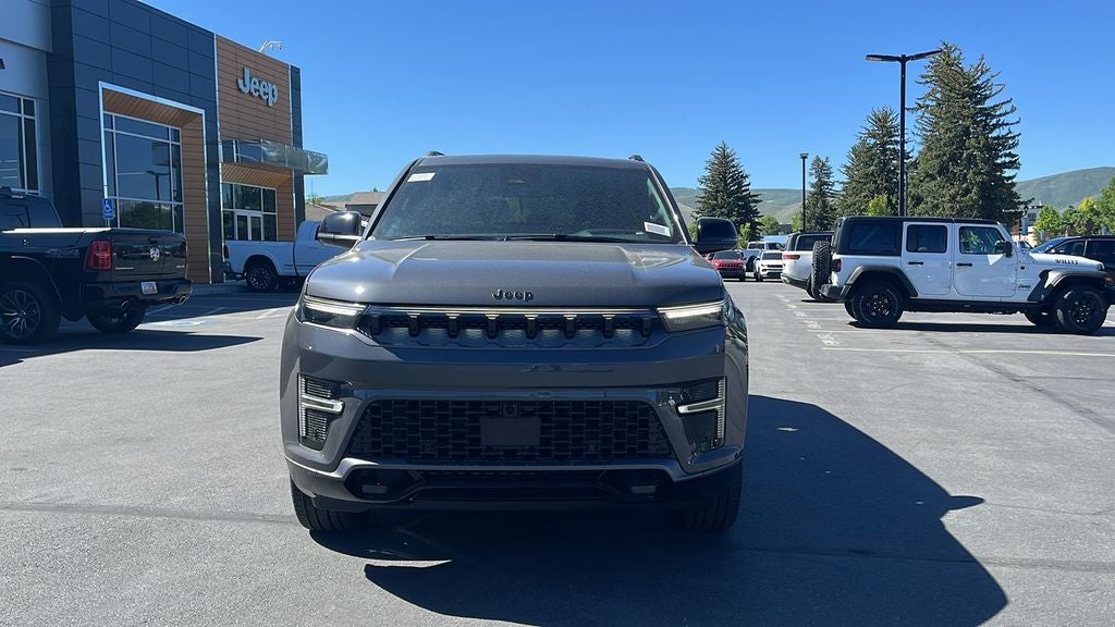 2026 Jeep Grand Wagoneer Limited Reserve
