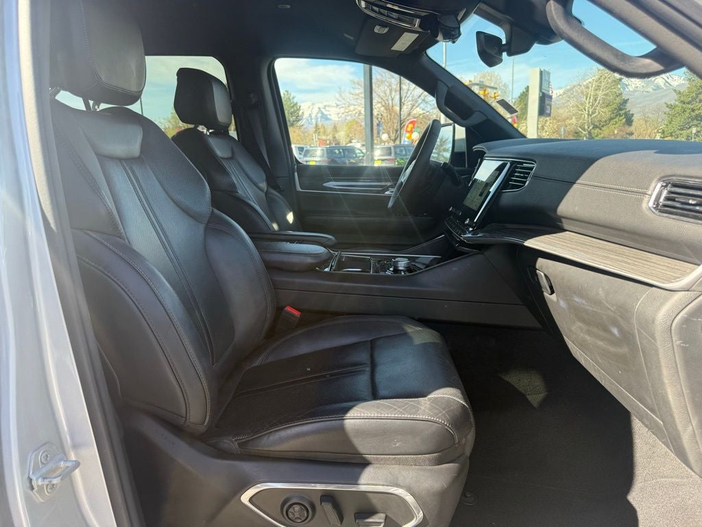 2022 Jeep Wagoneer Series III