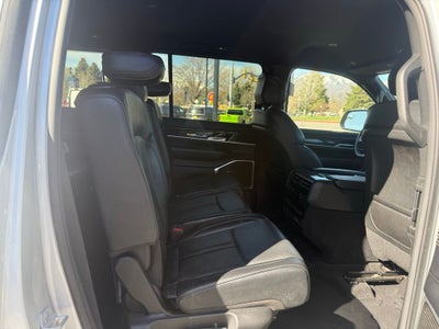 2022 Jeep Wagoneer Series III