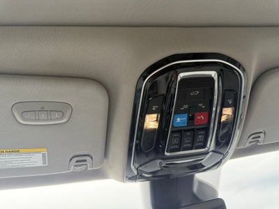 2023 Jeep Grand Wagoneer Base