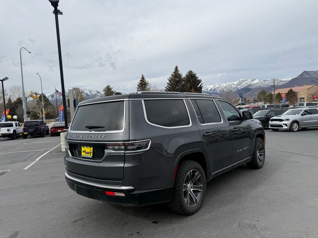 2023 Jeep Grand Wagoneer Base